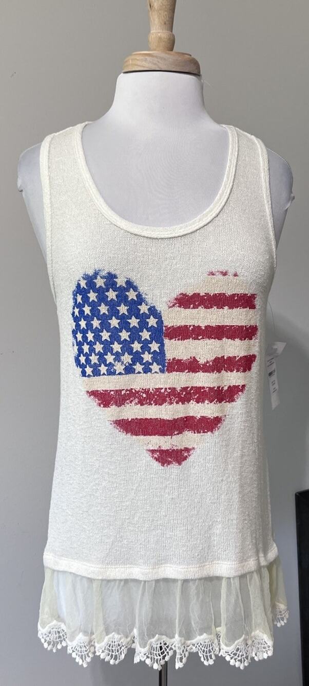 Signature Studio NWT Womens M Knit Tank Top Americana Heart Flag USA Boho Grunge